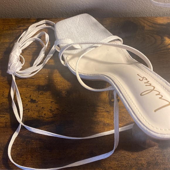 Lulu’s Heels - Picture 5 of 5